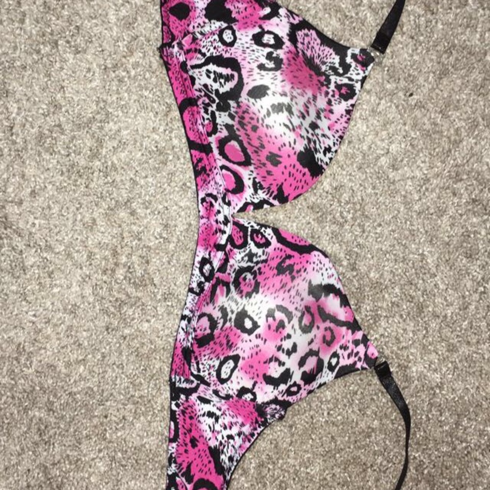Bra